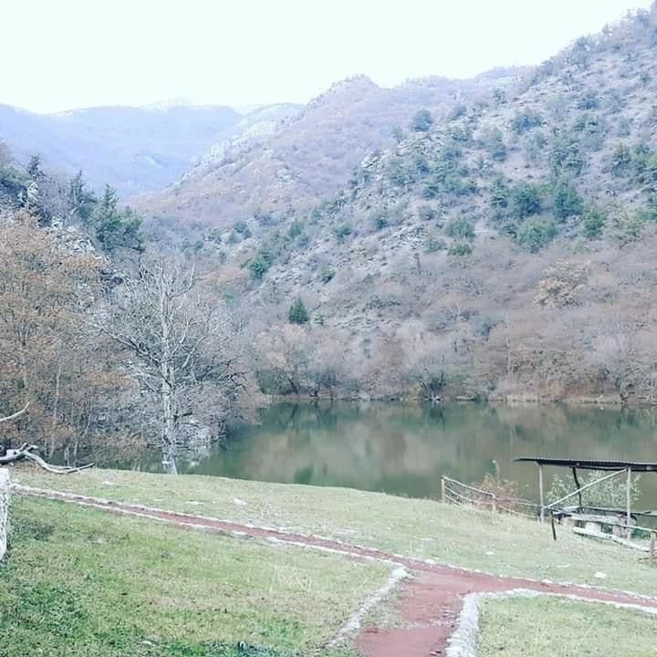 Отели типа «постель и завтрак» Qari Lich Resort in Tavush Hovkʼ