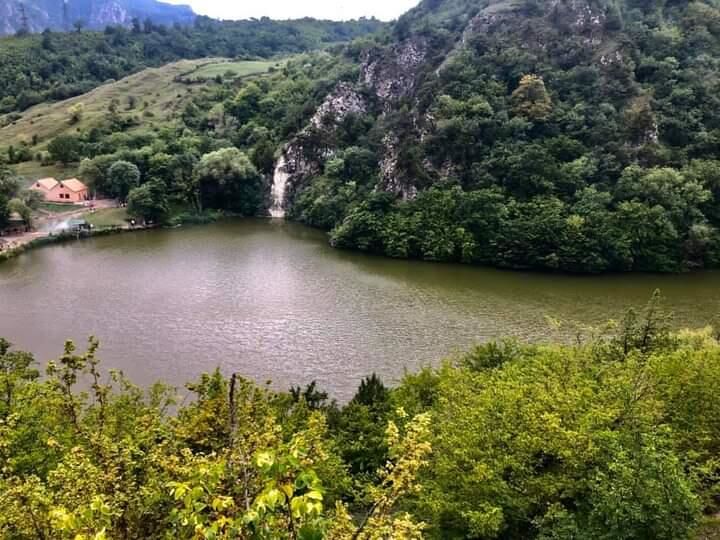 Отели типа «постель и завтрак» Qari Lich Resort in Tavush Hovkʼ-8